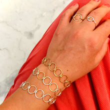 Load image into Gallery viewer, Circle Bracelet